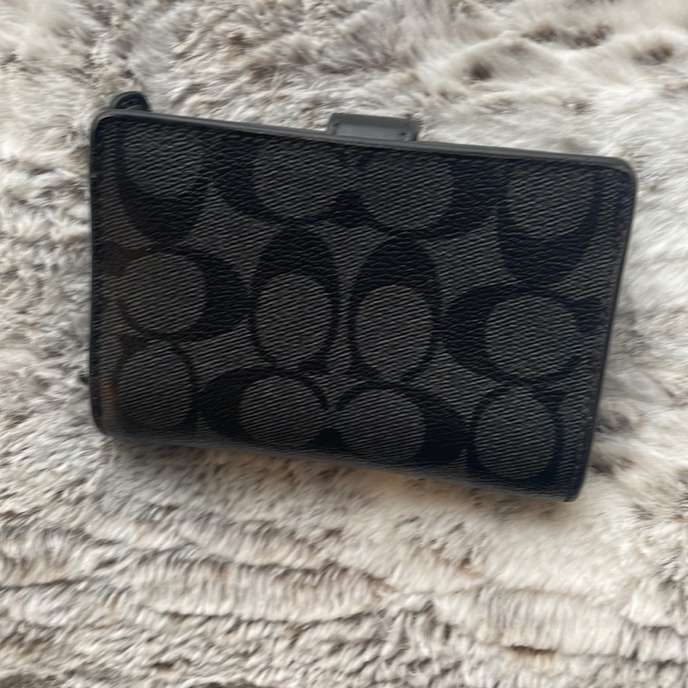 Coach Wallet - Picture 2 of 7